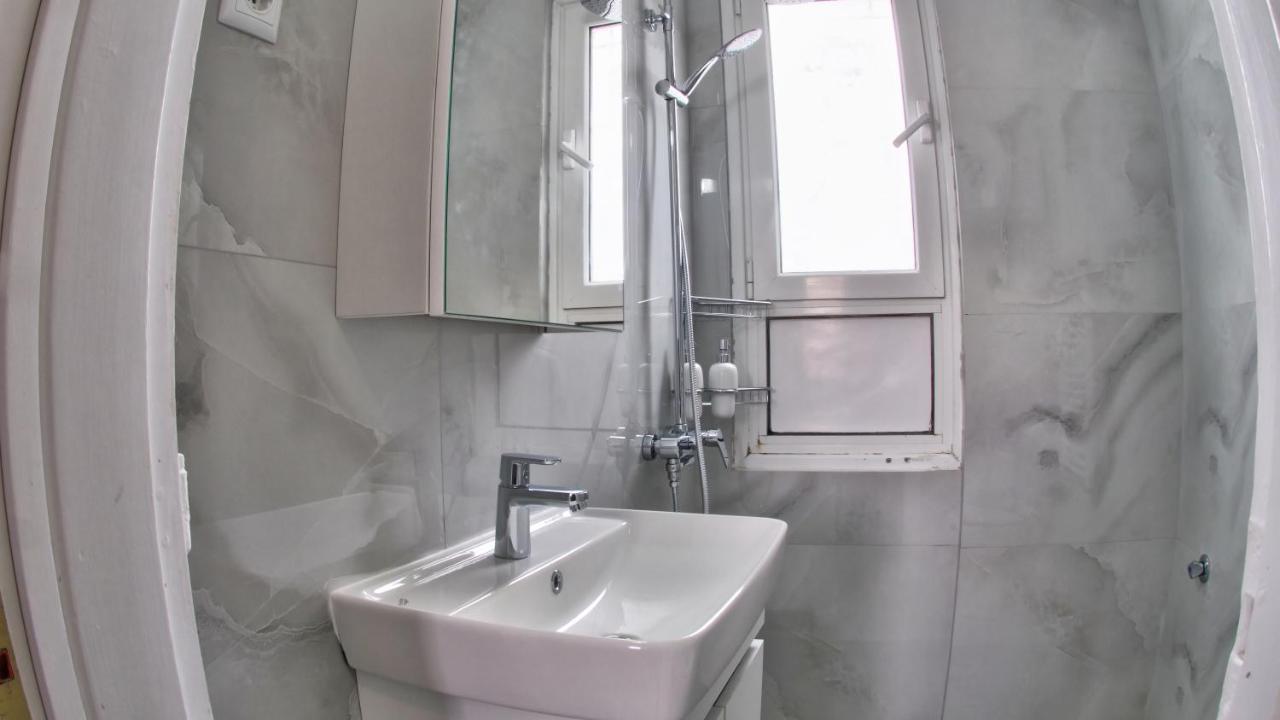 Heart-Warming Eleni Apartment In Corfu Town 외부 사진